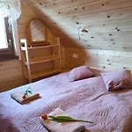Nyaraló Piesn Poranka