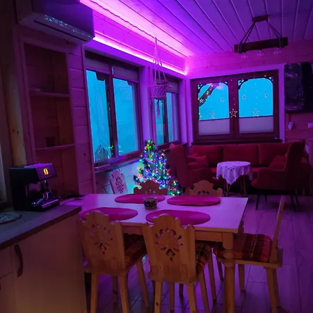 Piesn Poranka 別荘