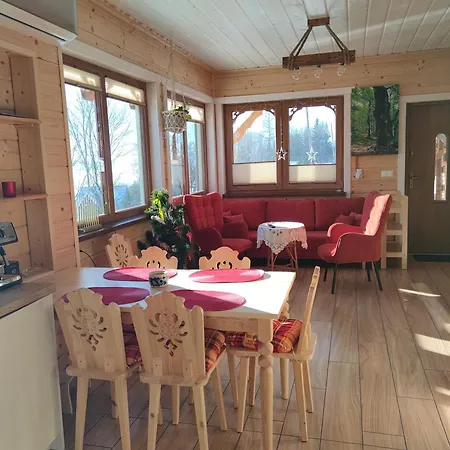Piesn Poranka Tatil Evi *